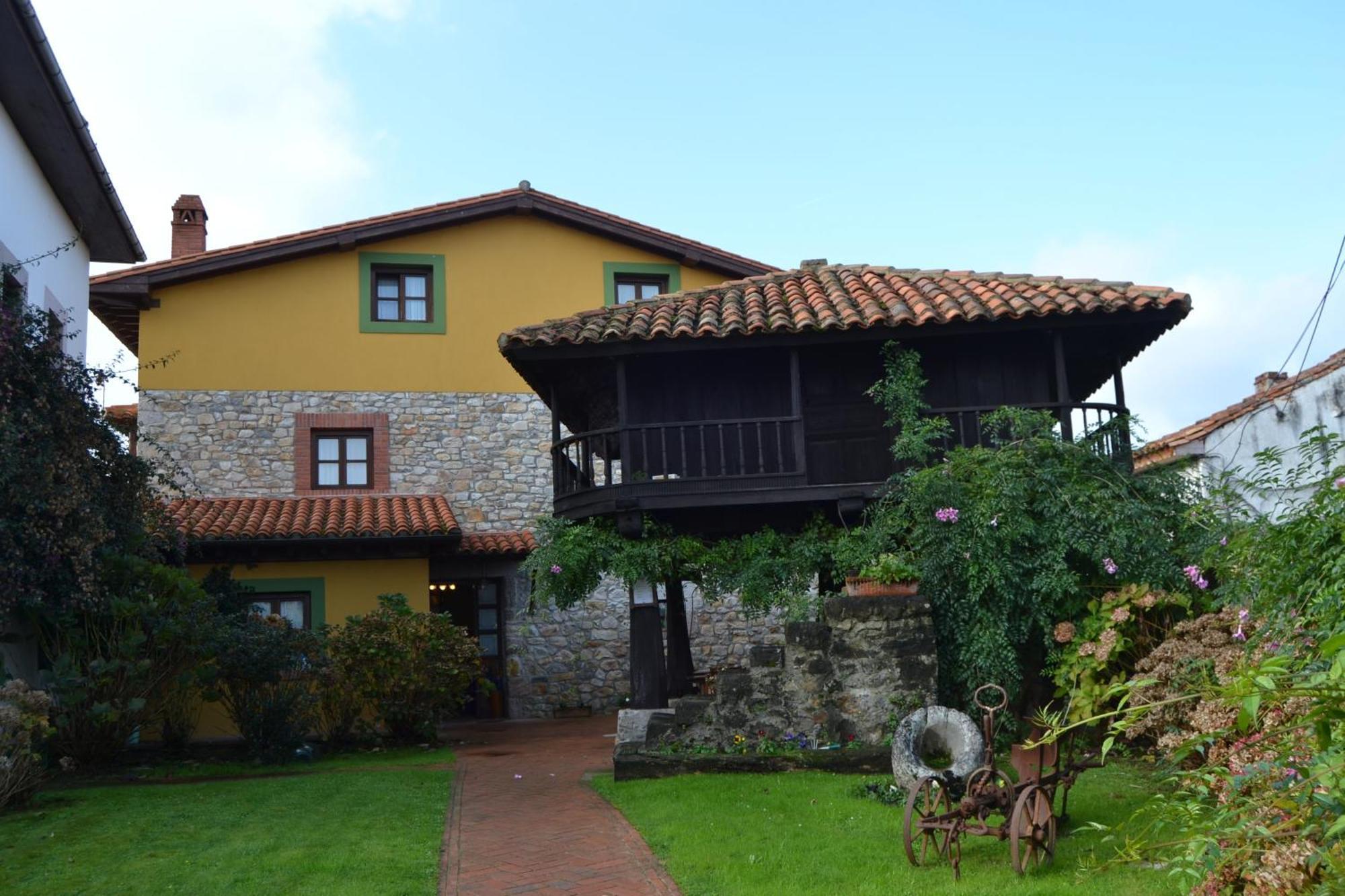 Hotel La Fonte Navés Exterior foto